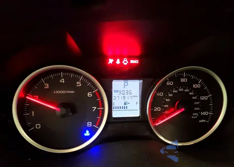 2015 Subaru Forester 2.5I Premium из США, поврежденный, VIN JF2SJADC8FH436476